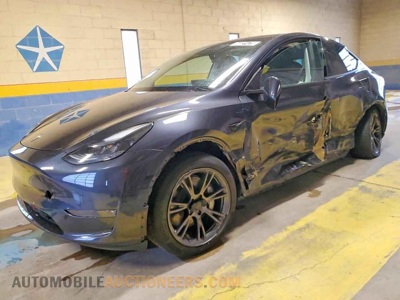 7SAYGDEE6SF290178 TESLA MODEL Y 2025
