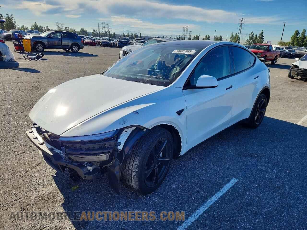 7SAYGDEE6TF356357 TESLA MODEL Y 2026