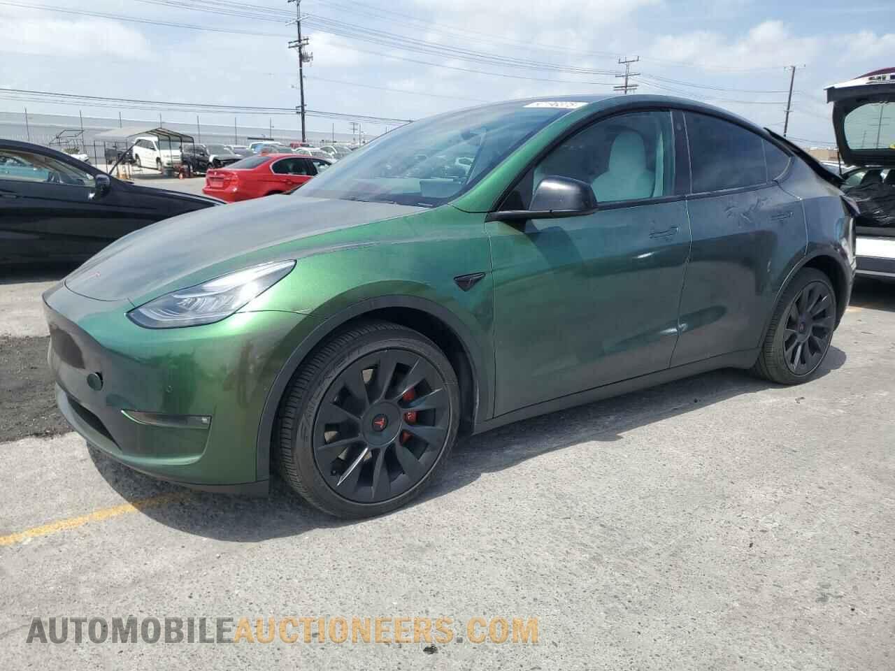 7SAYGDEE7NF352000 TESLA MODEL Y 2022