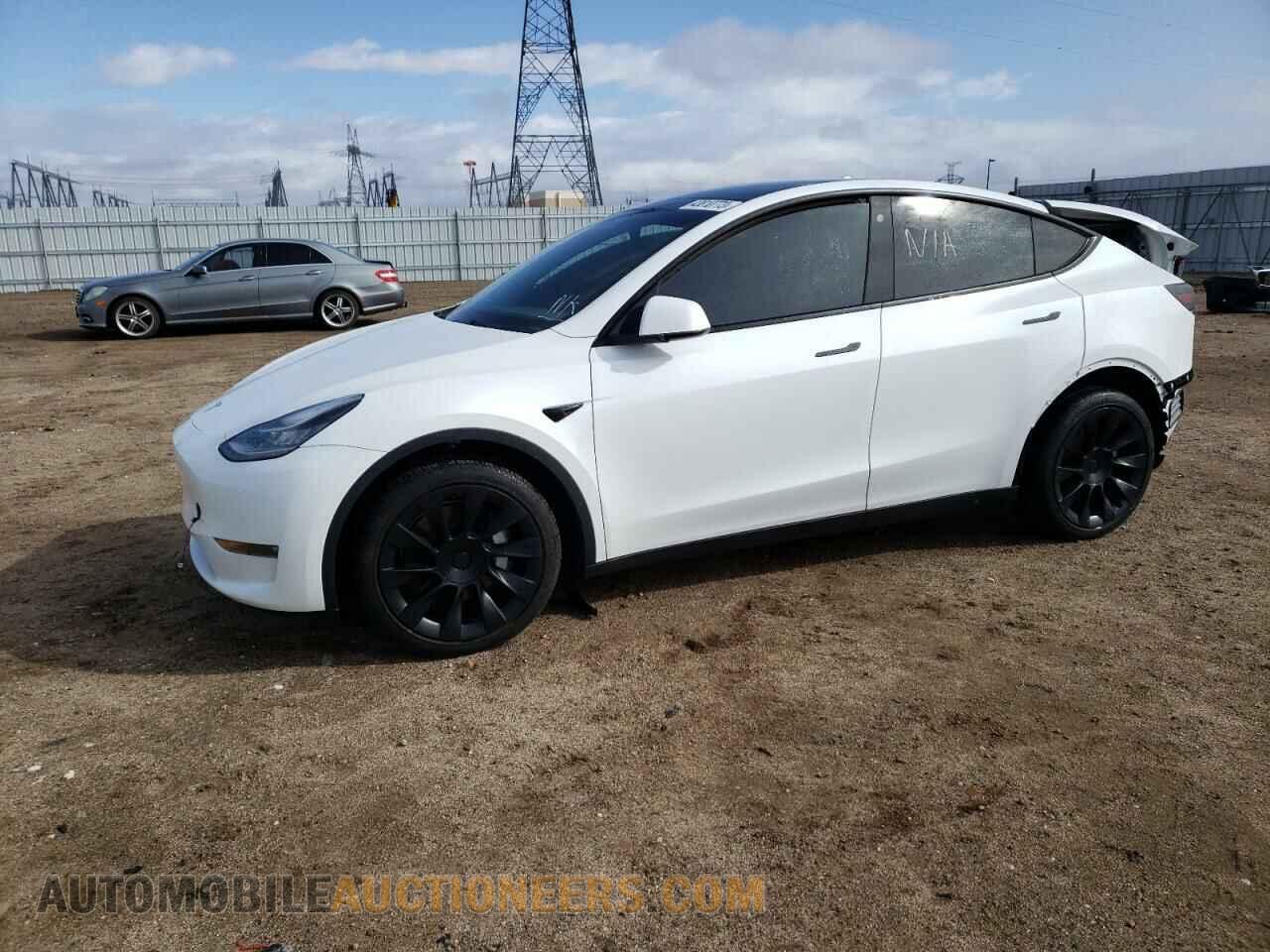 7SAYGDEE7NF373381 TESLA MODEL Y 2022