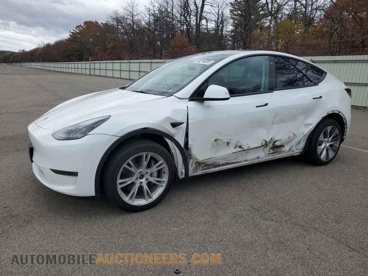 7SAYGDEE7PF666443 TESLA MODEL Y 2023