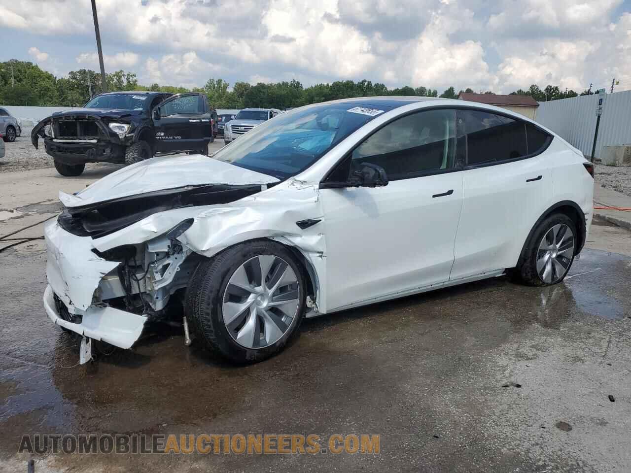 7SAYGDEE7PF694677 TESLA MODEL Y 2023
