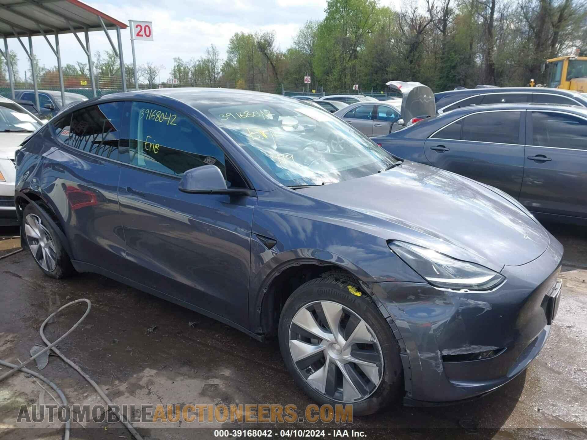 7SAYGDEE7PF699734 TESLA MODEL Y 2023