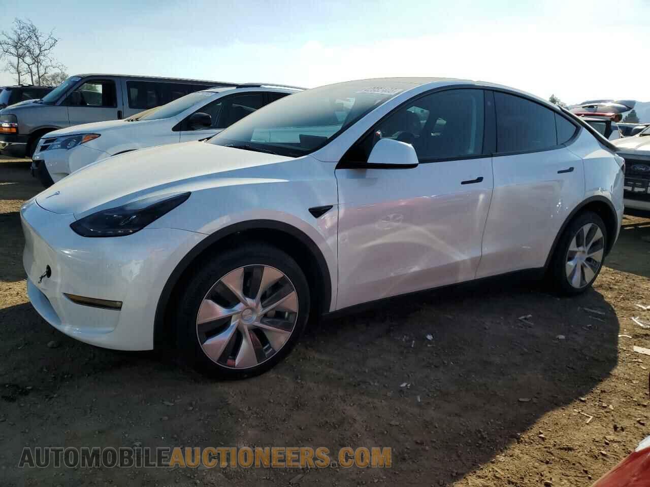 7SAYGDEE7PF745272 TESLA MODEL Y 2023