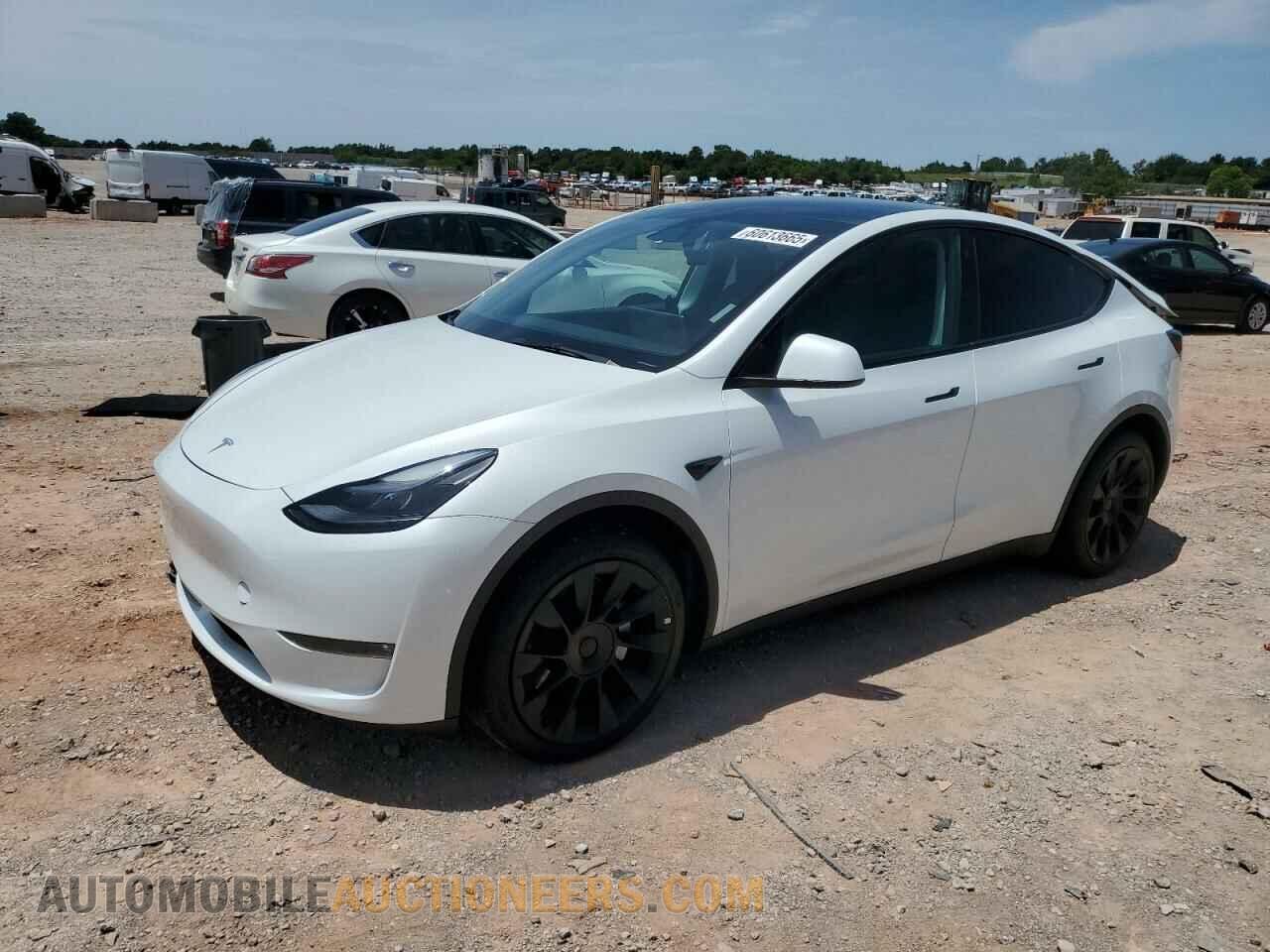 7SAYGDEE7PF754246 TESLA MODEL Y 2023