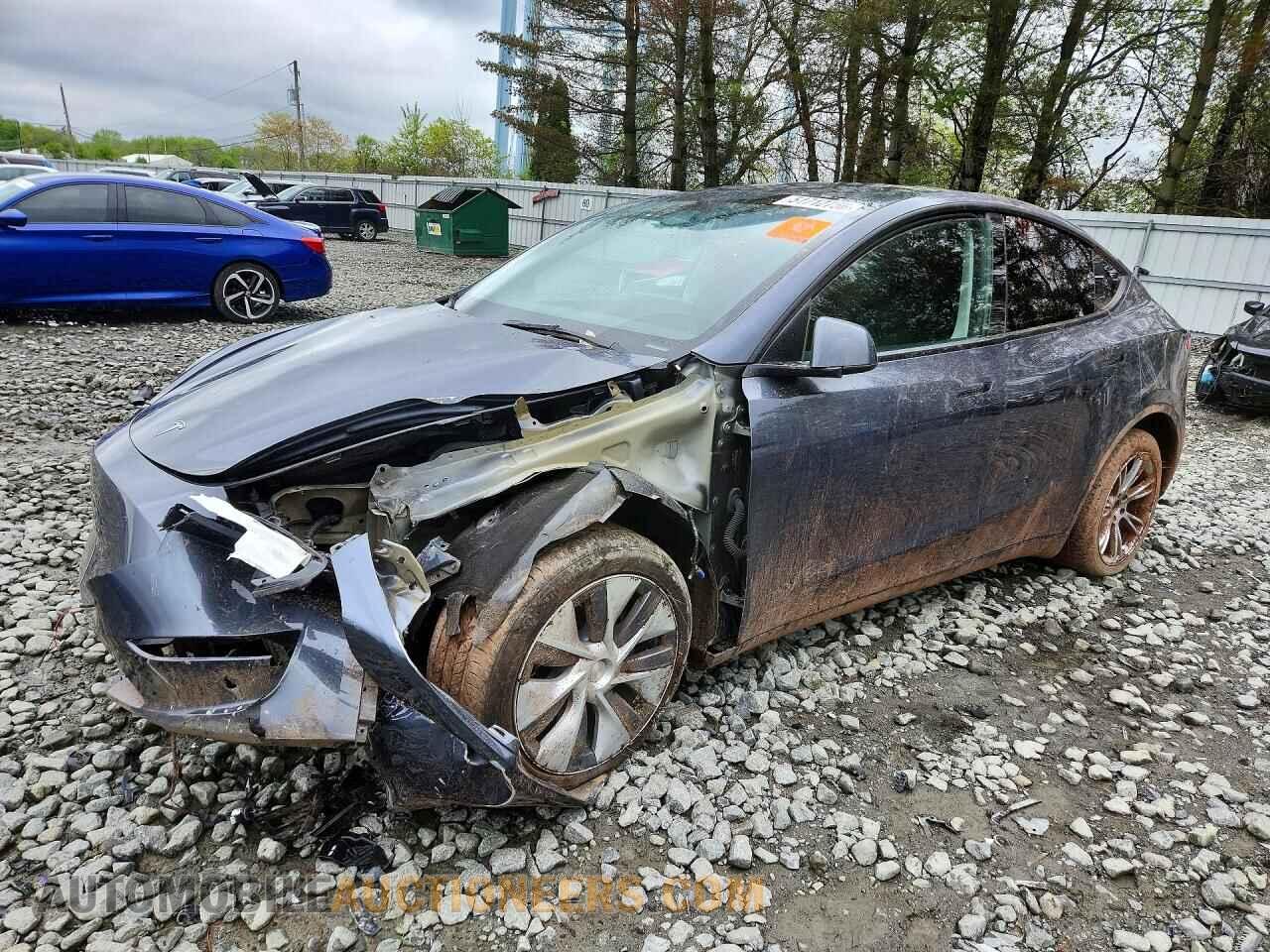 7SAYGDEE7PF854573 TESLA MODEL Y 2023