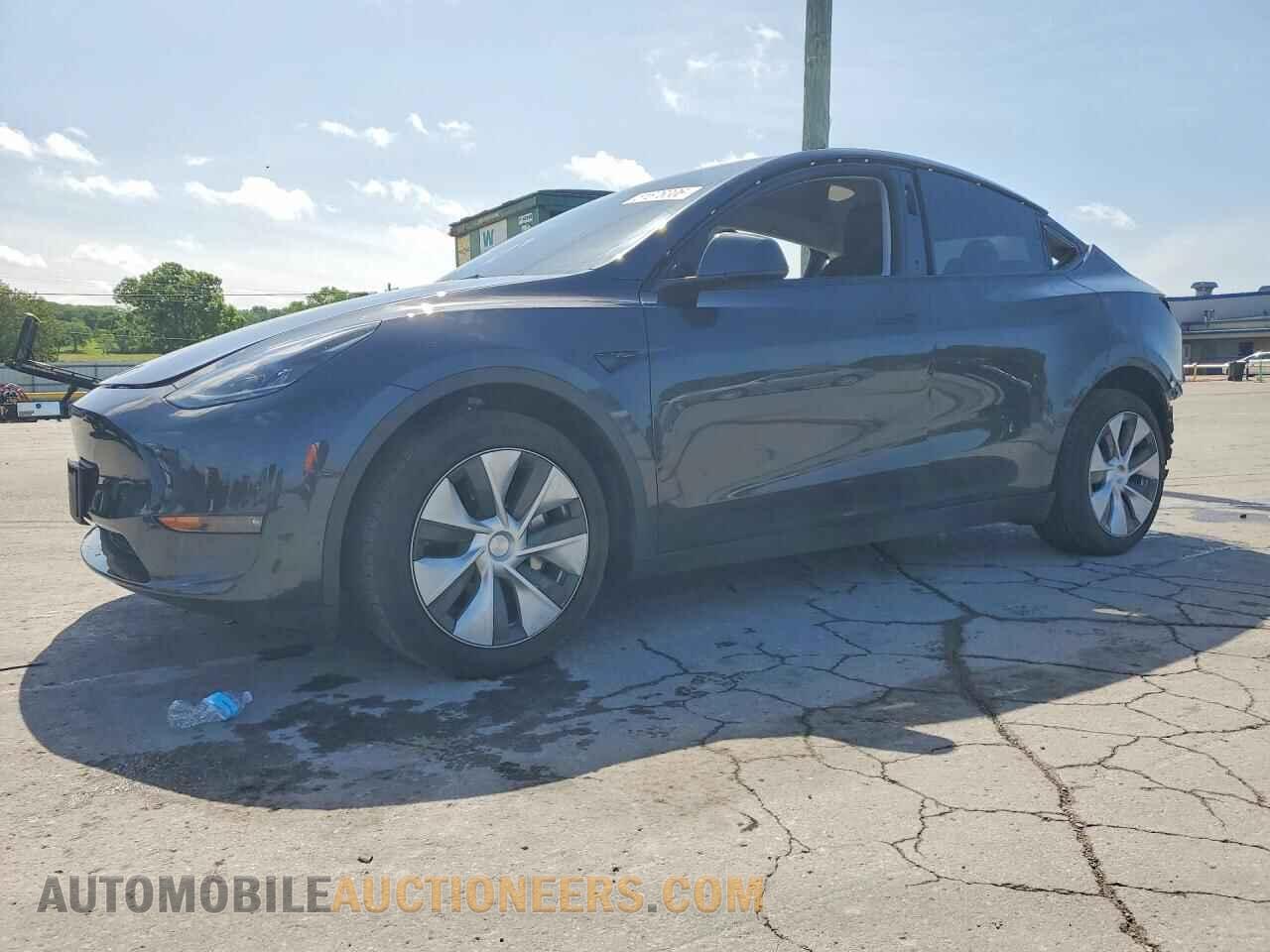 7SAYGDEE7RF030043 TESLA MODEL Y 2024