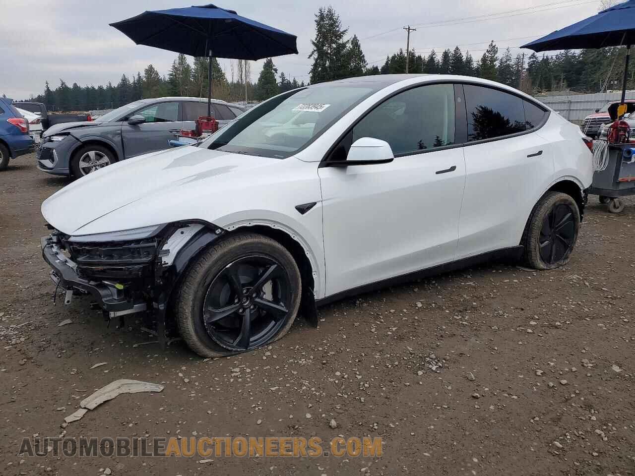7SAYGDEE7TF554607 TESLA MODEL Y 2026