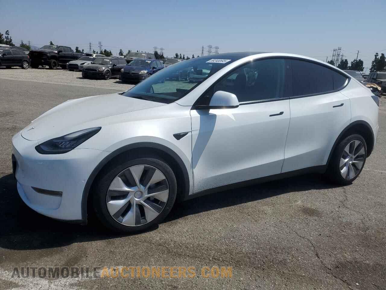 7SAYGDEE8NF361174 TESLA MODEL Y 2022