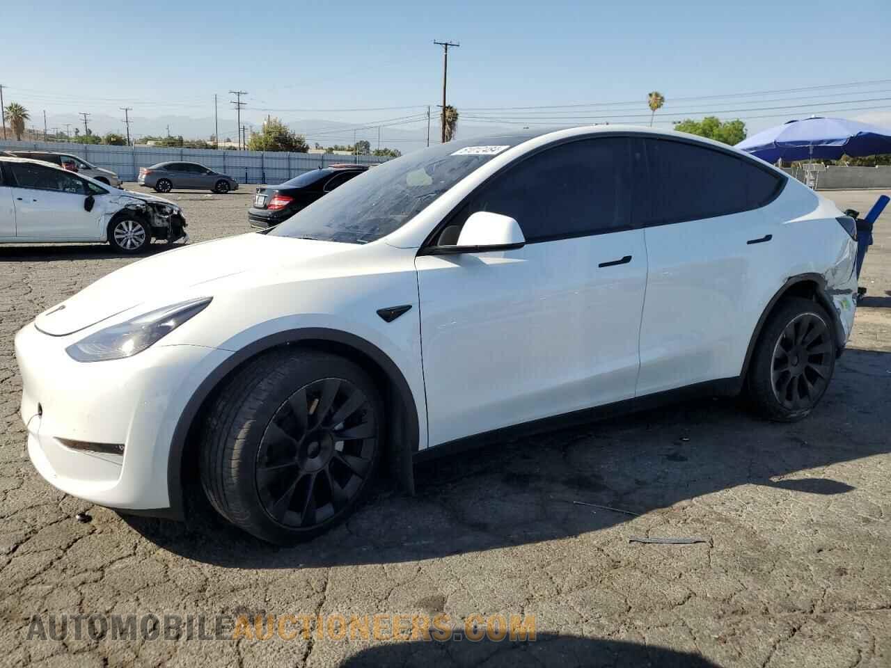 7SAYGDEE8NF558376 TESLA MODEL Y 2022