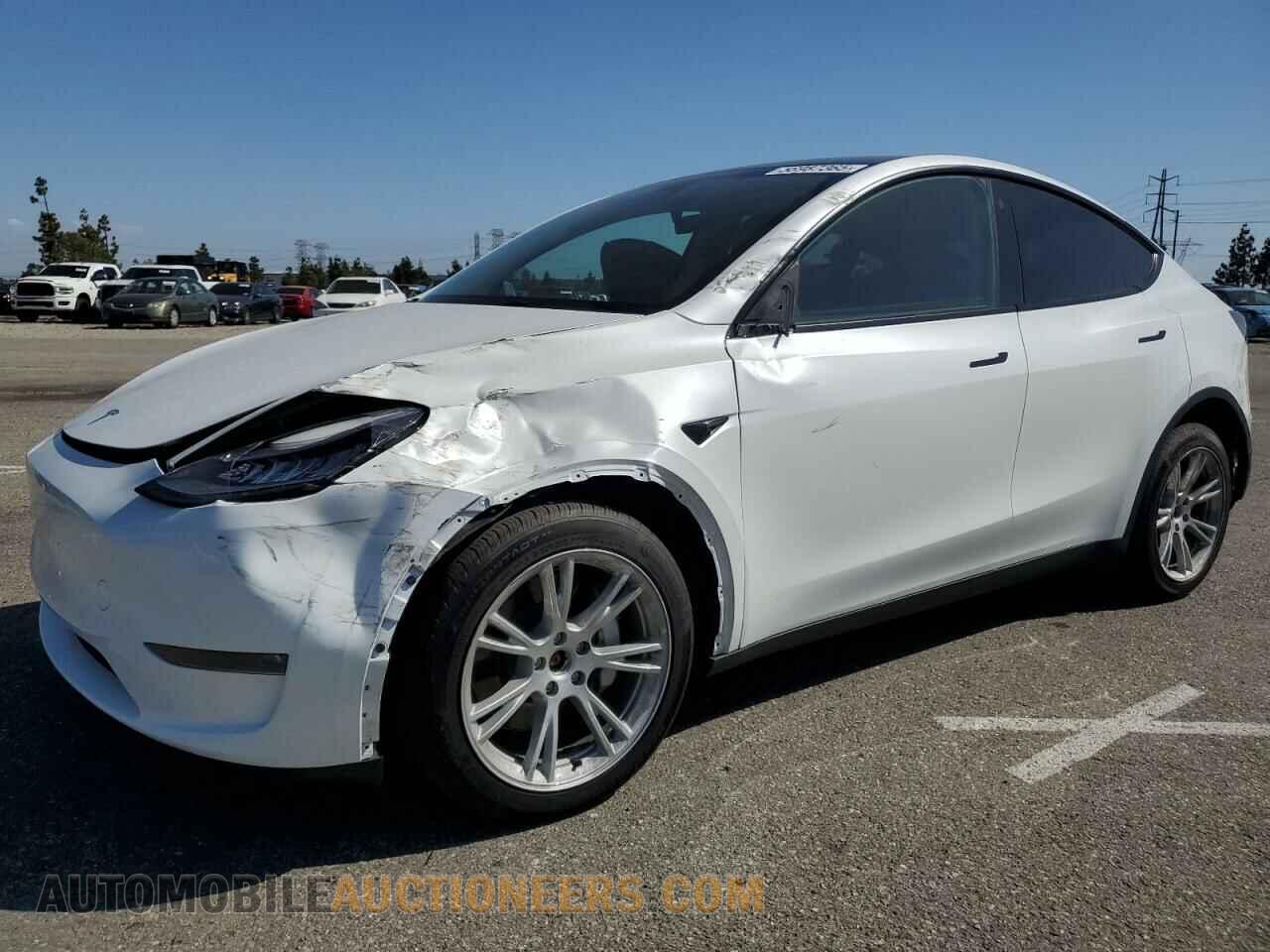 7SAYGDEE8PA094621 TESLA MODEL Y 2023