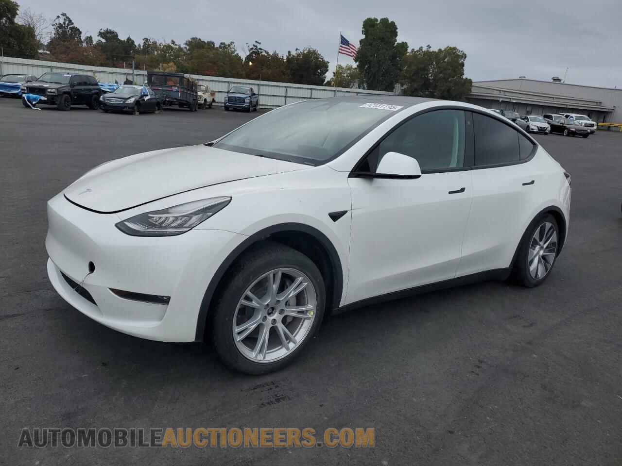 7SAYGDEE8PF590621 TESLA MODEL Y 2023
