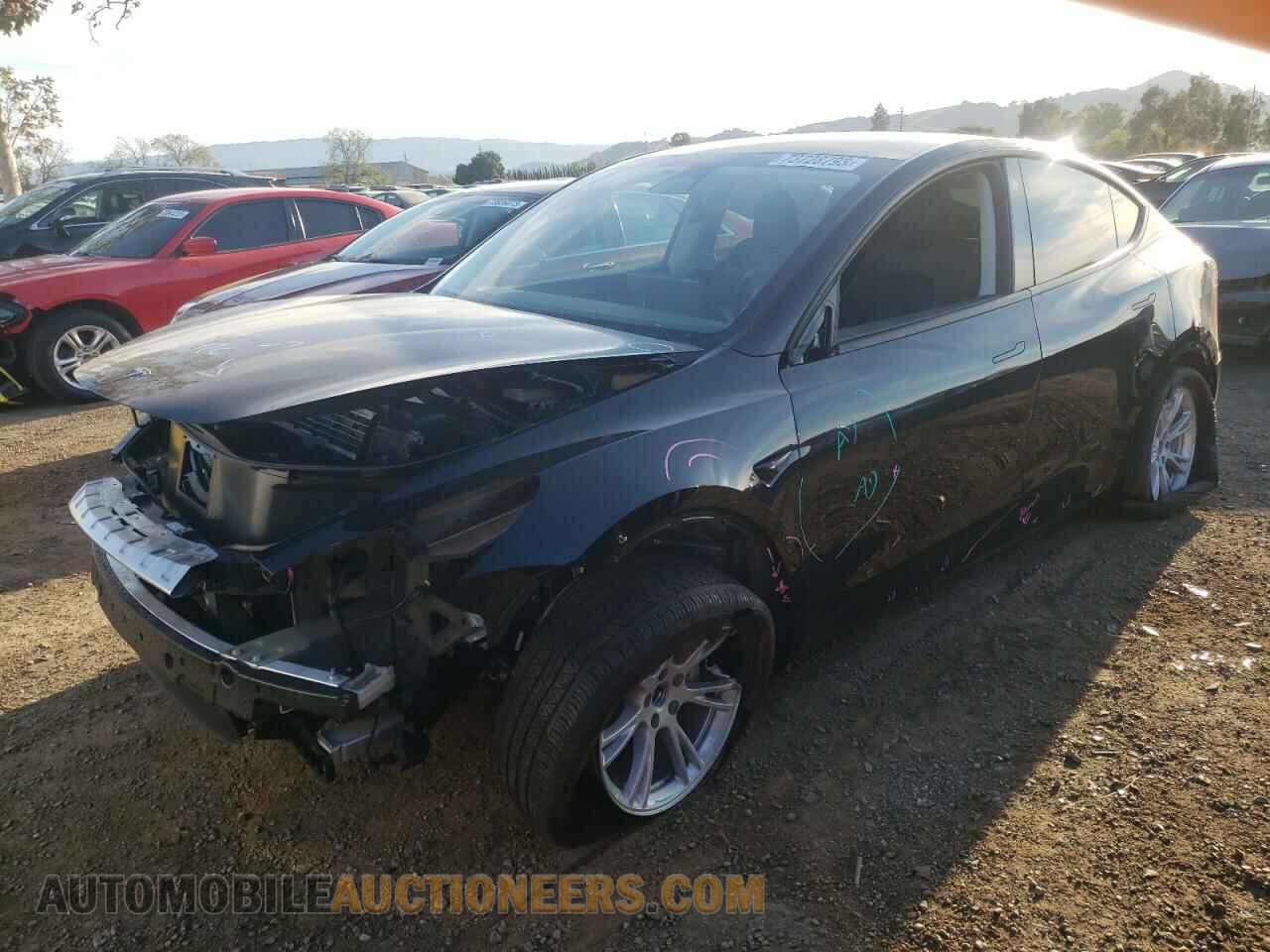 7SAYGDEE8PF713639 TESLA MODEL Y 2023