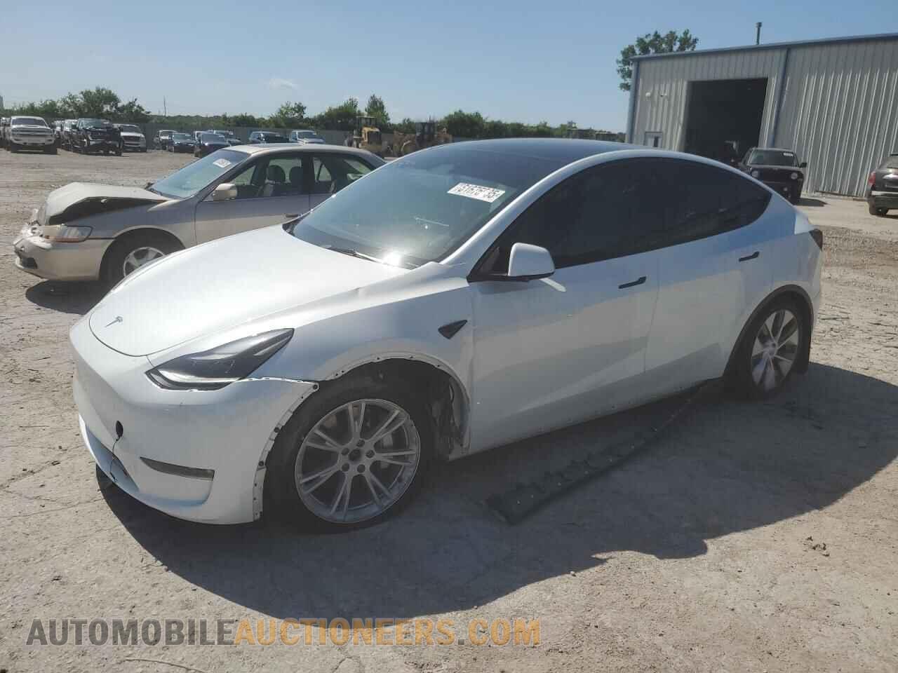 7SAYGDEE8PF715519 TESLA MODEL Y 2023