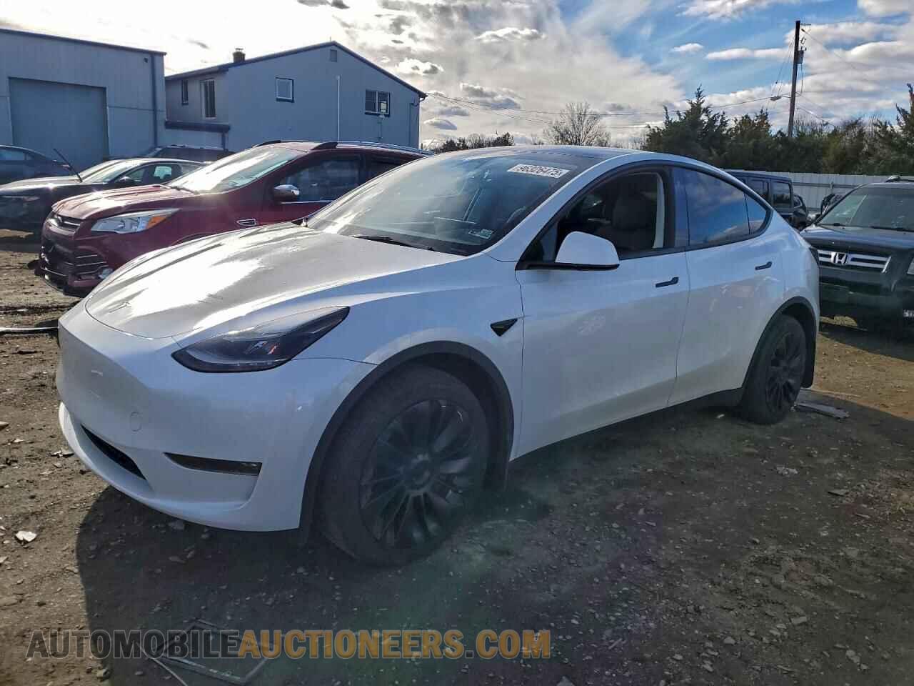 7SAYGDEE8PF769712 TESLA MODEL Y 2023