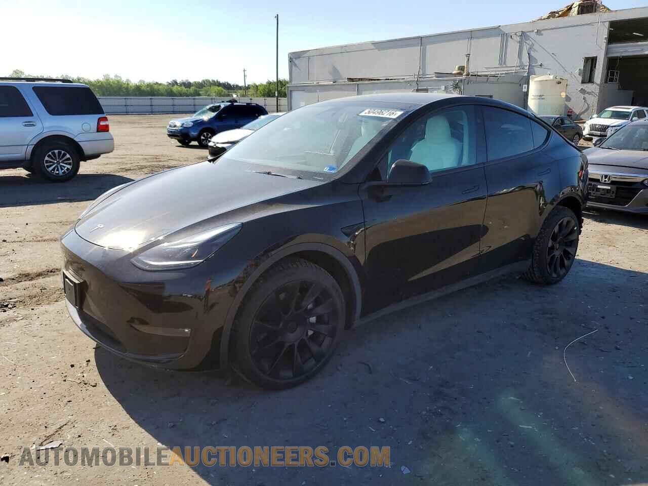 7SAYGDEE8PF802921 TESLA MODEL Y 2023