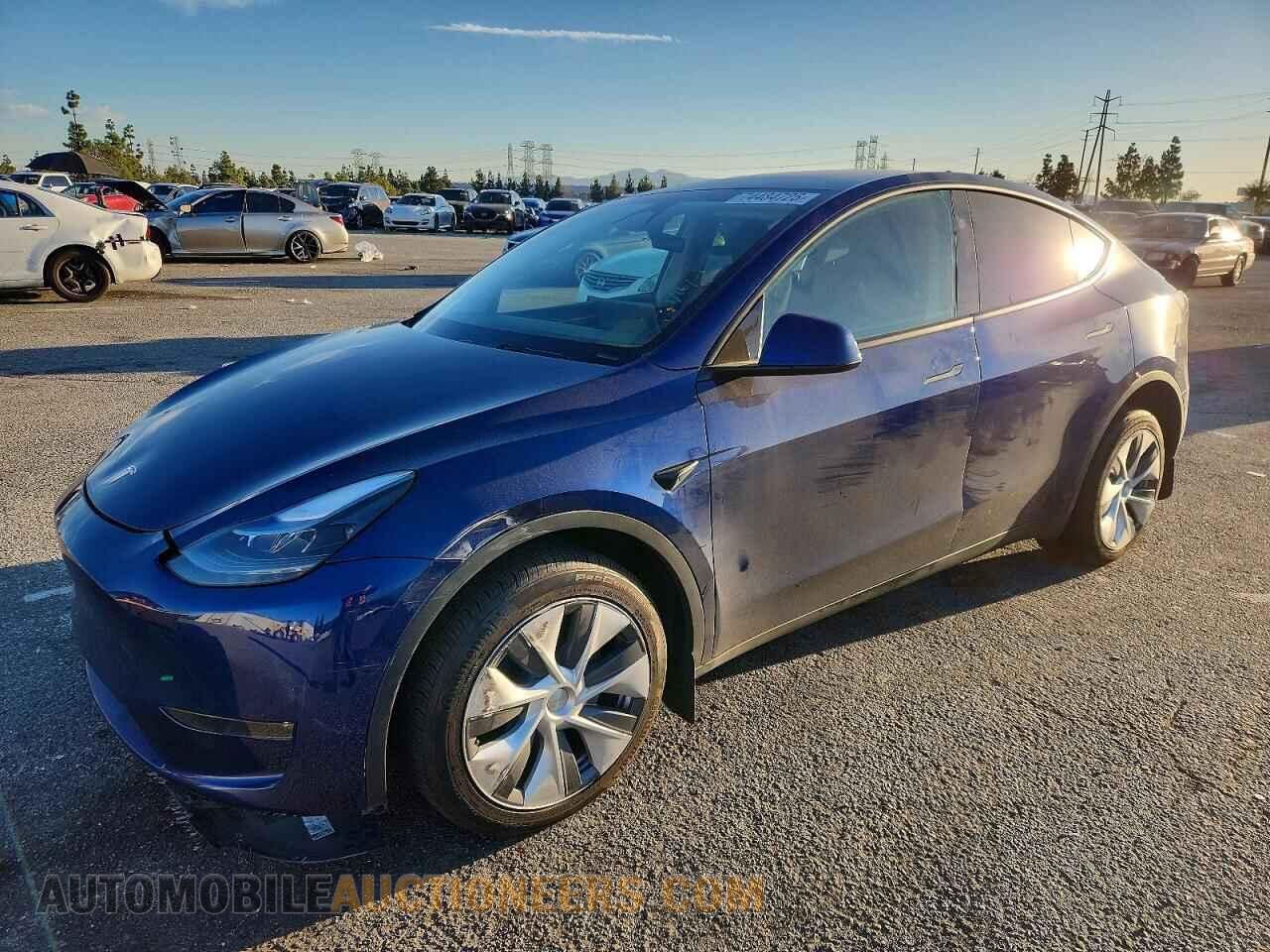 7SAYGDEE8RF085813 TESLA MODEL Y 2024