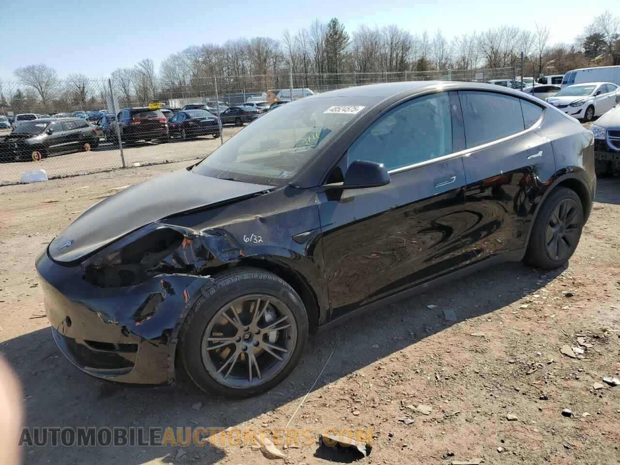 7SAYGDEE8RF153642 TESLA MODEL Y 2024