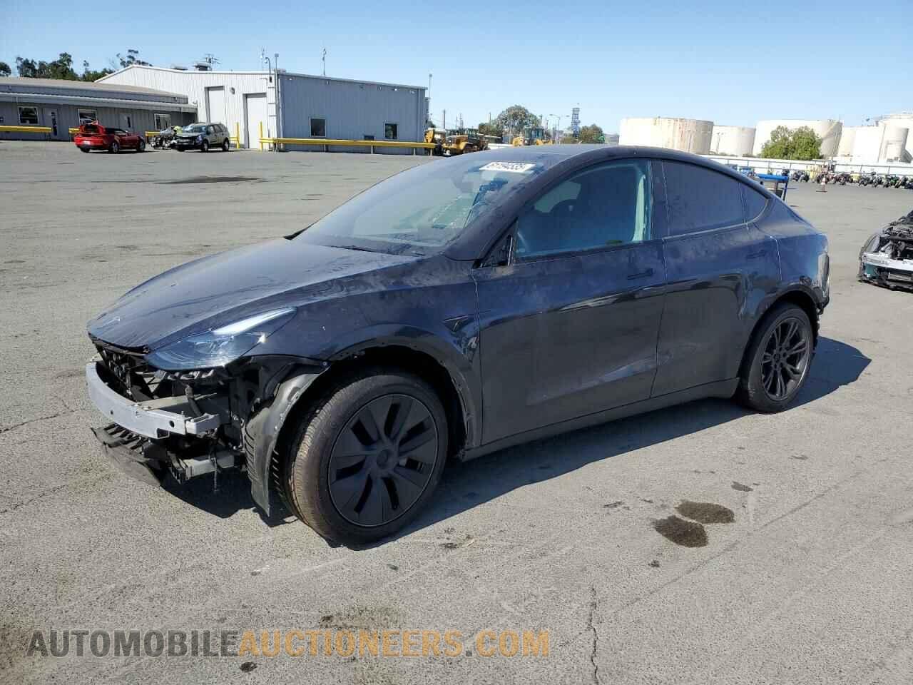 7SAYGDEE8RF184146 TESLA MODEL Y 2024