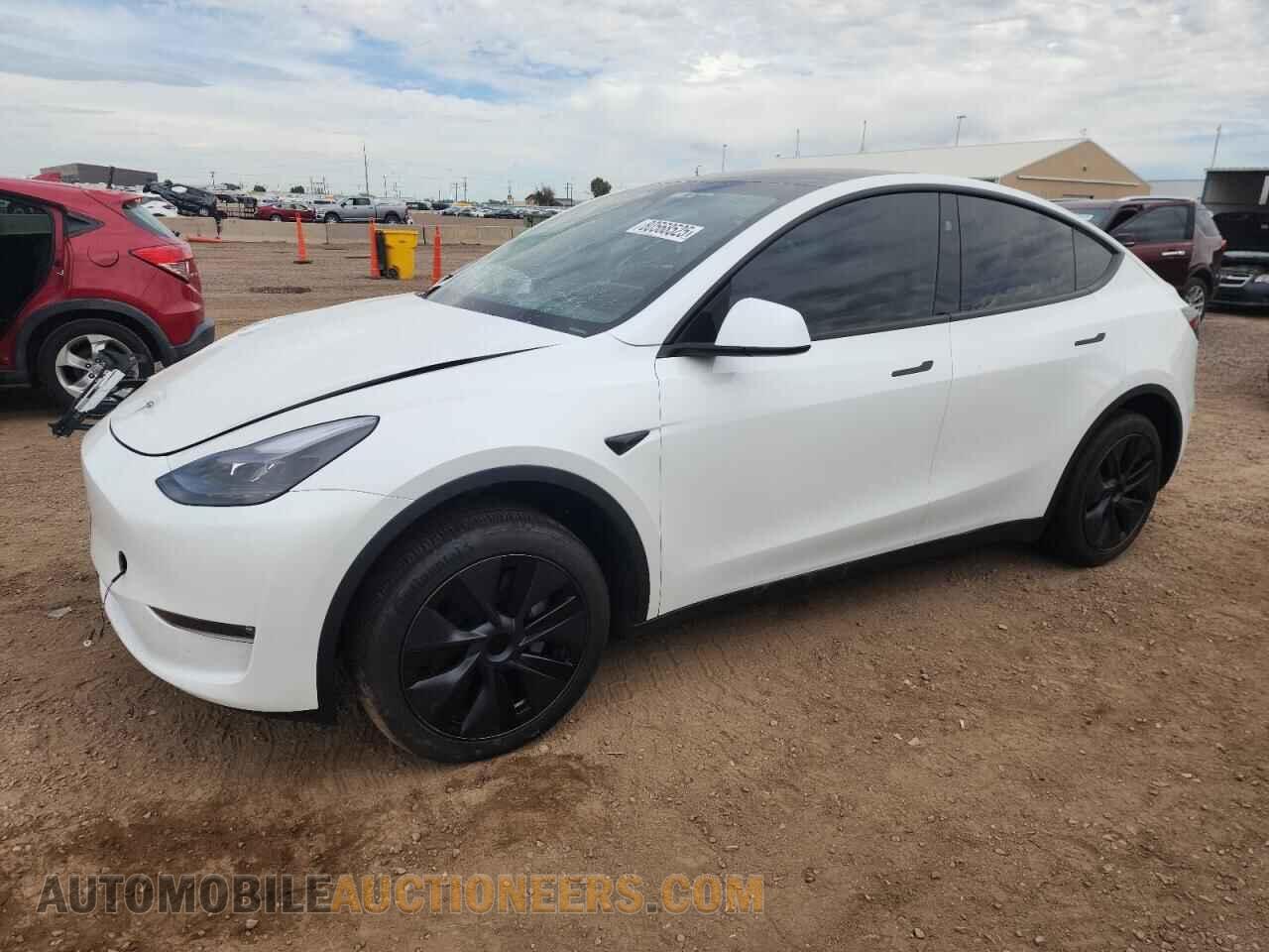 7SAYGDEE8RF205643 TESLA MODEL Y 2024