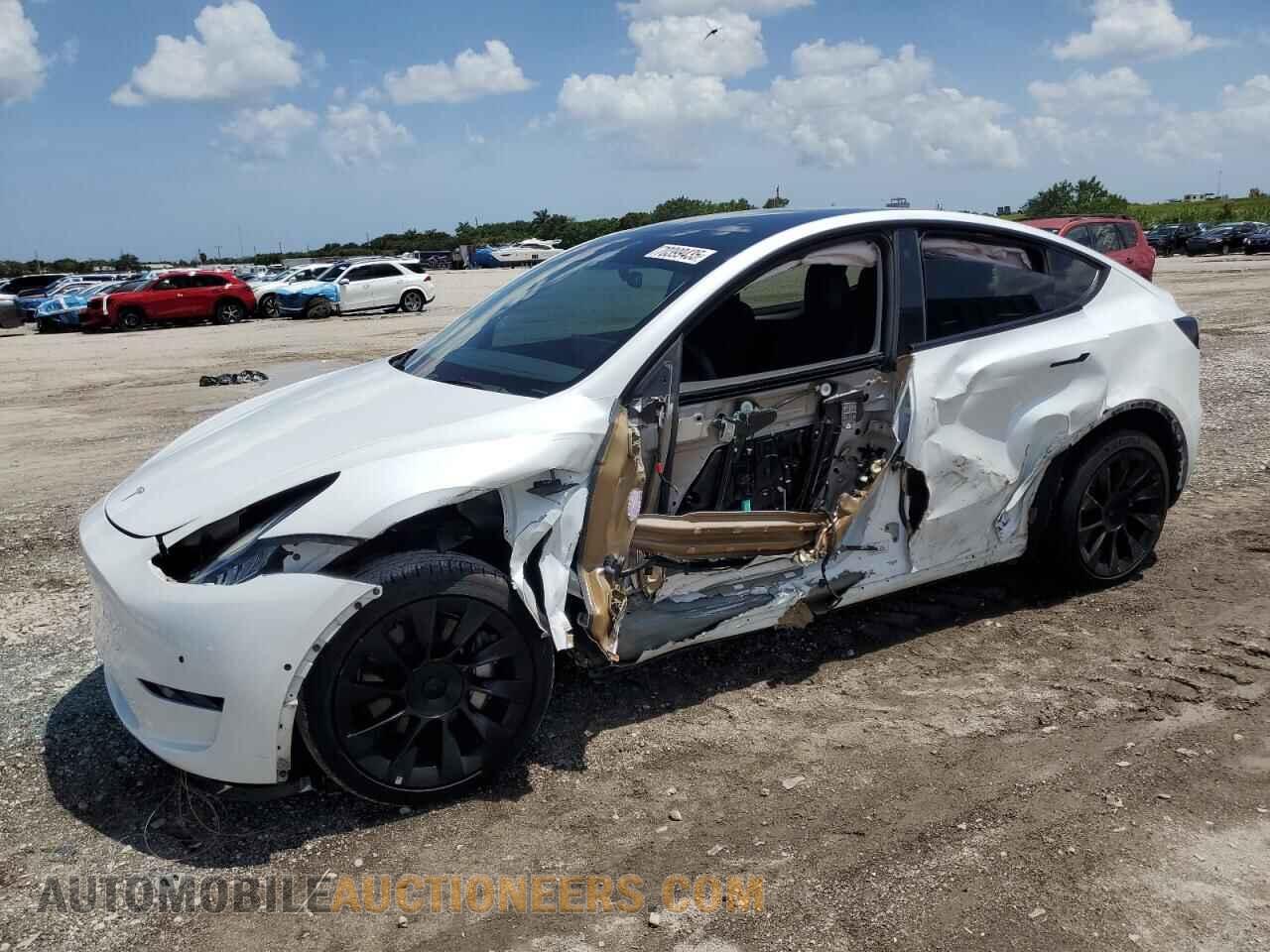 7SAYGDEE9NF459503 TESLA MODEL Y 2022