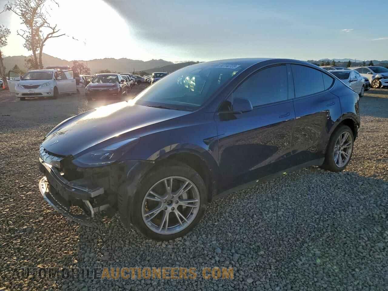 7SAYGDEE9PF898767 TESLA MODEL Y 2023
