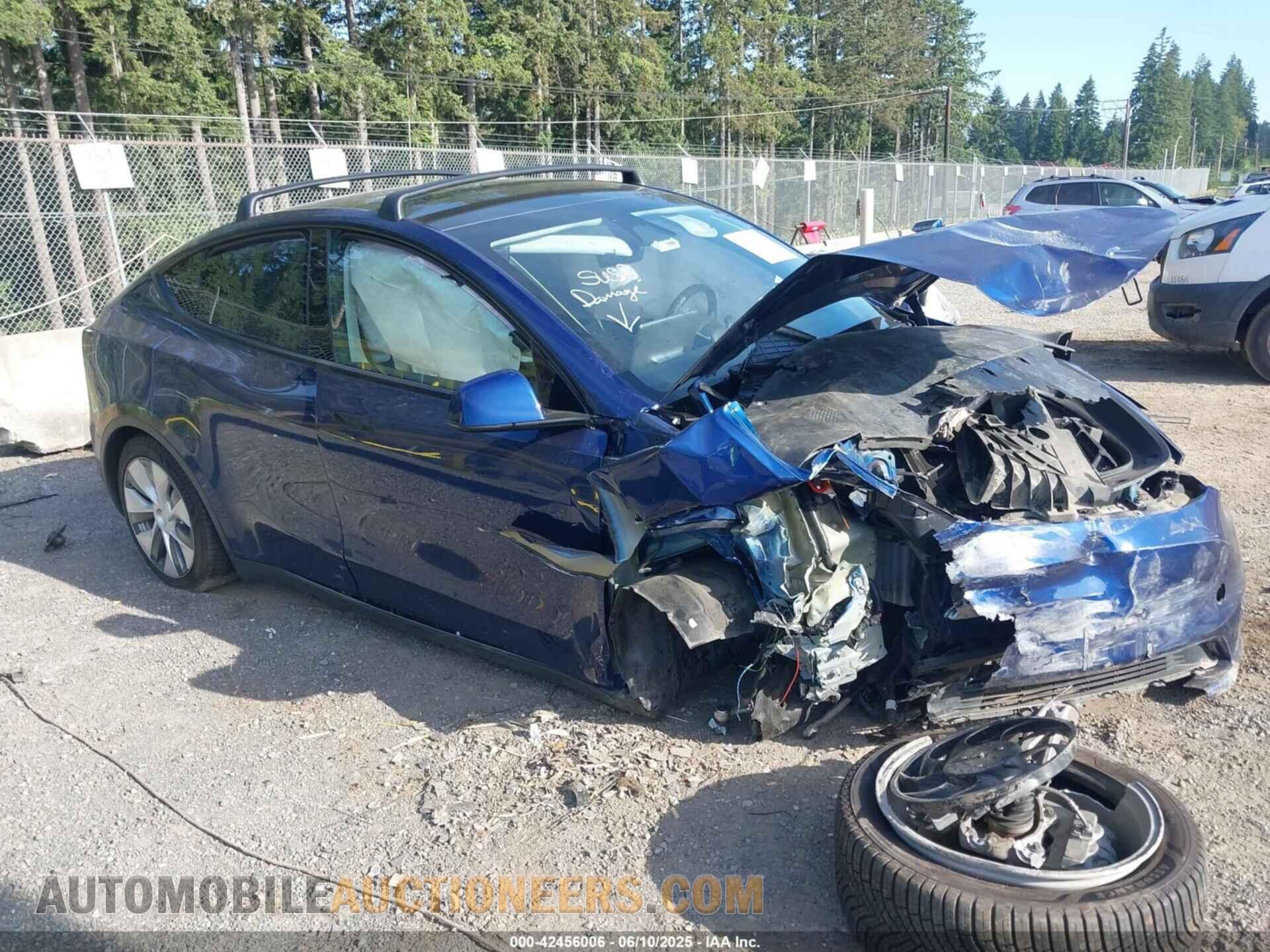 7SAYGDEE9PF917186 TESLA MODEL Y 2023