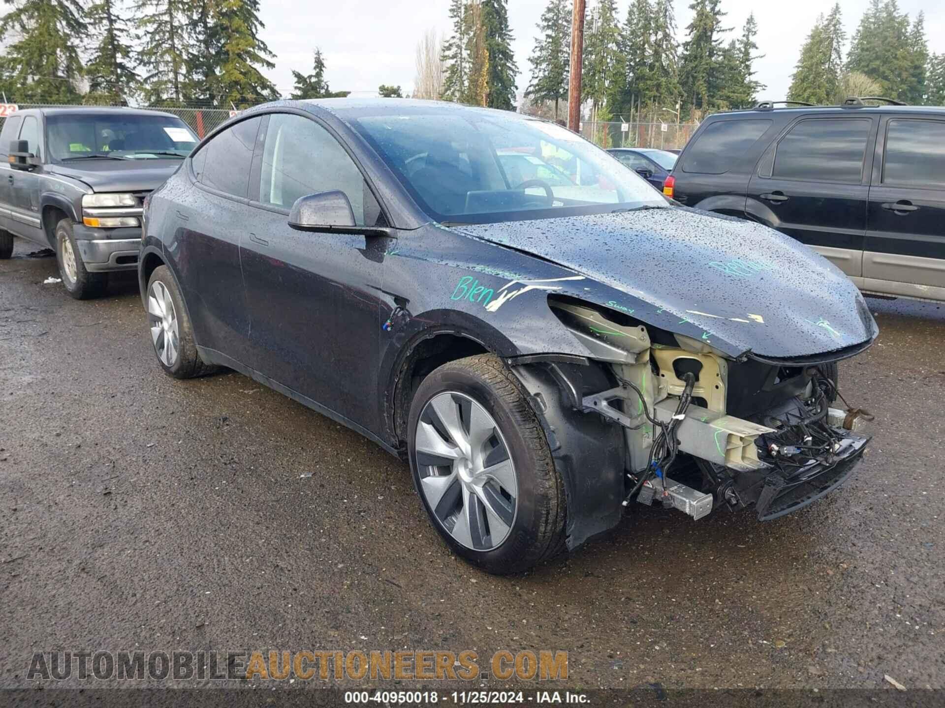 7SAYGDEE9RF015849 TESLA MODEL Y 2024