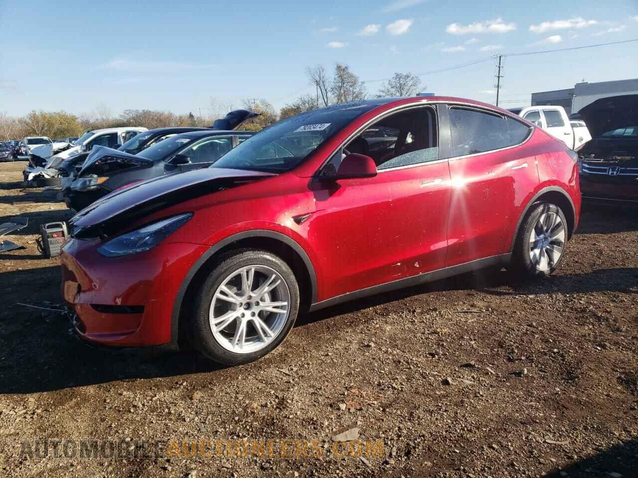 7SAYGDEE9RF025815 TESLA MODEL Y 2024