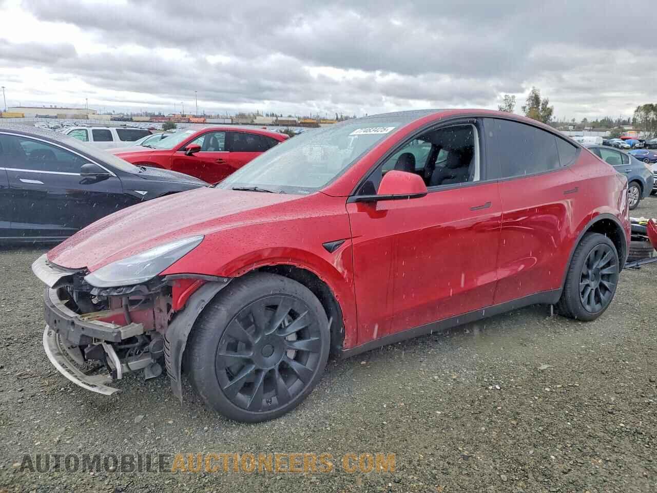 7SAYGDEE9RF071337 TESLA MODEL Y 2024