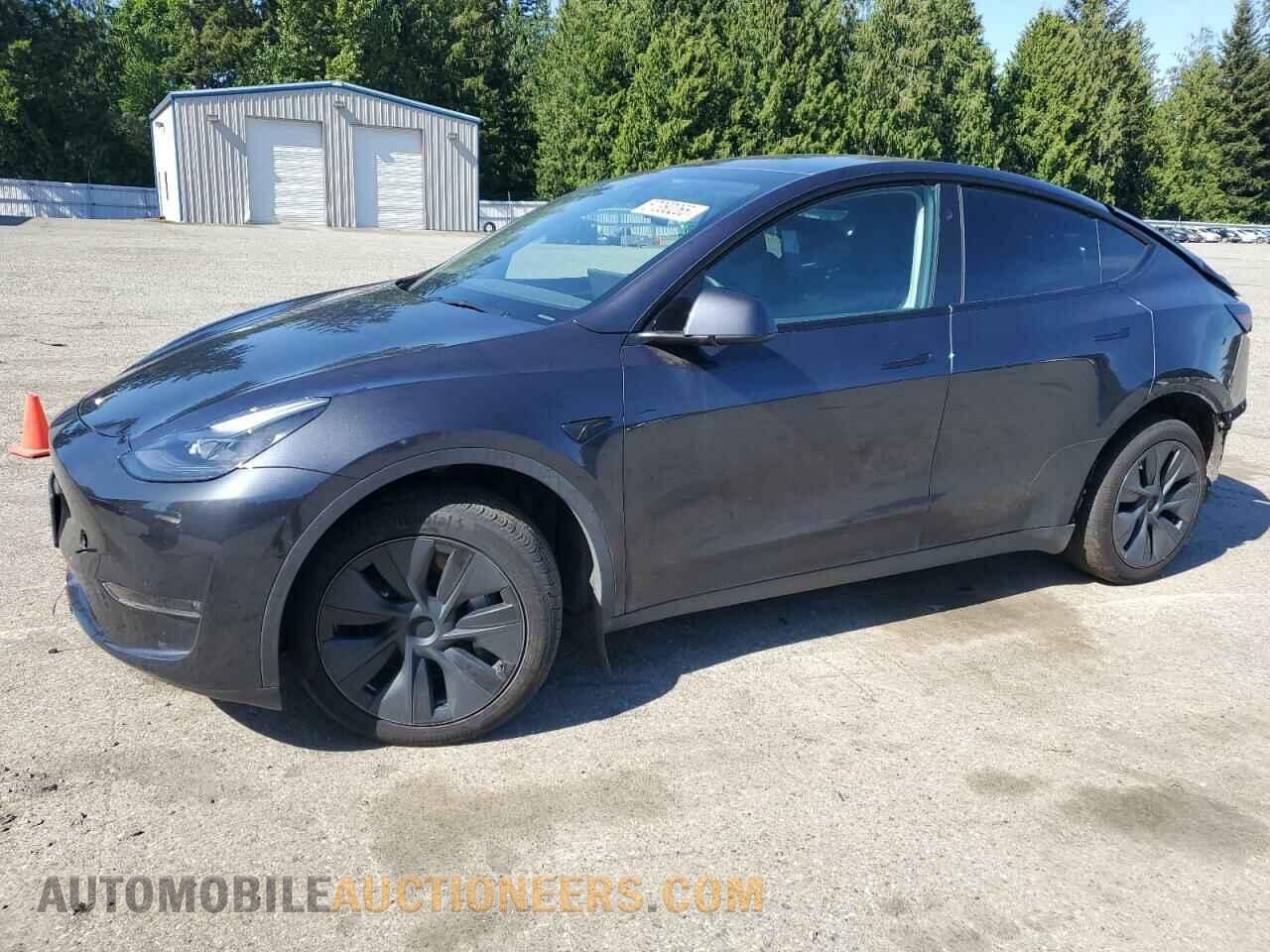 7SAYGDEE9RF120729 TESLA MODEL Y 2024