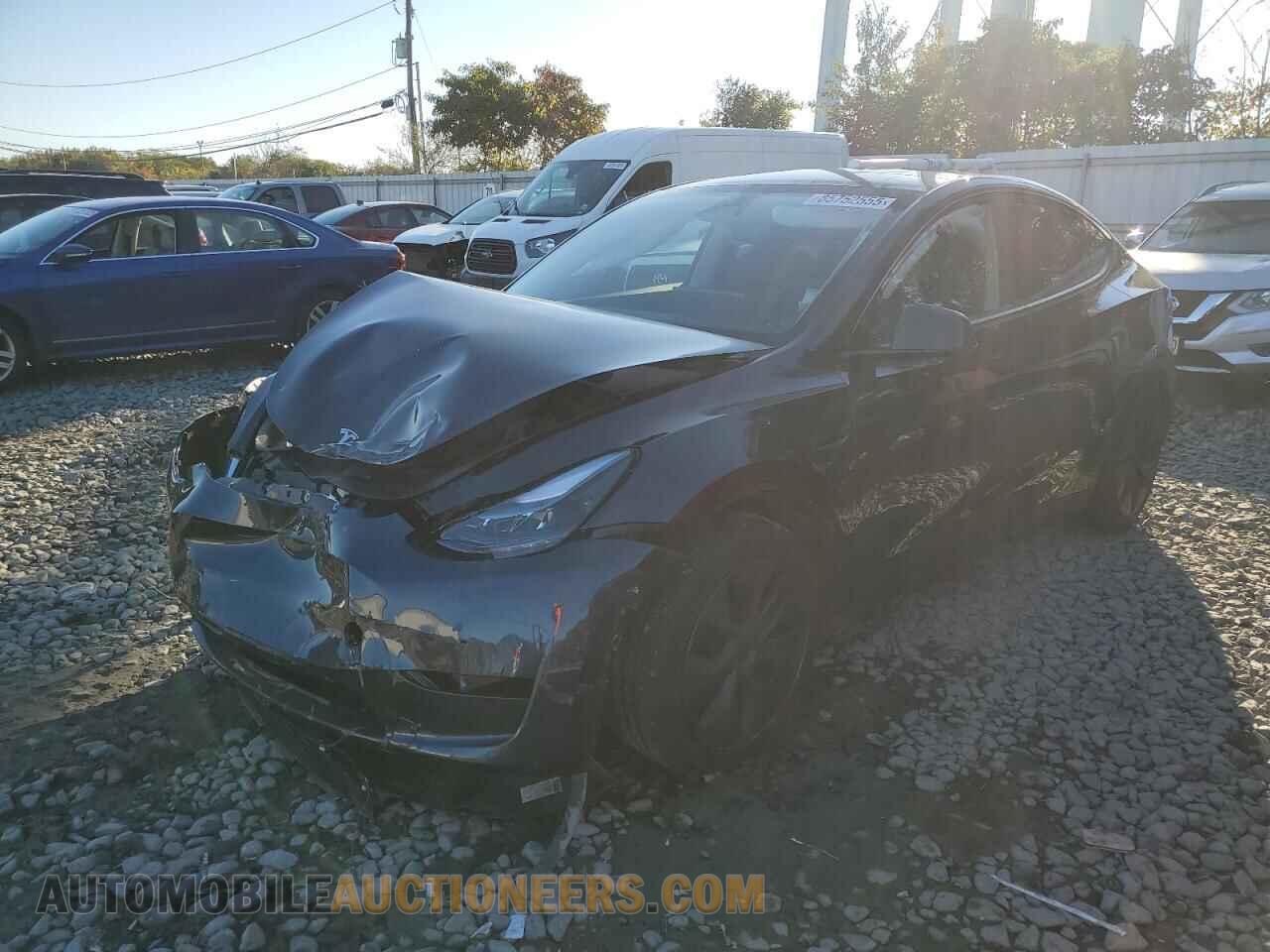 7SAYGDEE9RF160910 TESLA MODEL Y 2024