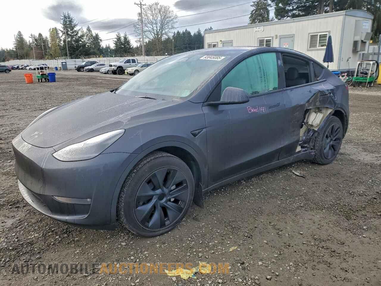 7SAYGDEE9RF178968 TESLA MODEL Y 2024