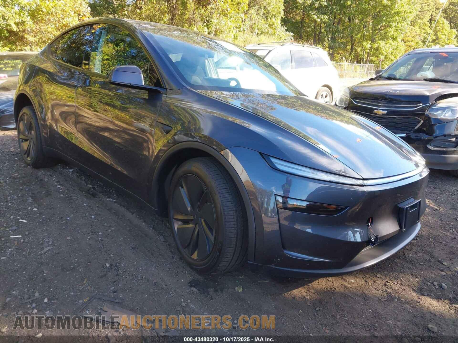 7SAYGDEE9TA488171 TESLA MODEL Y 2026