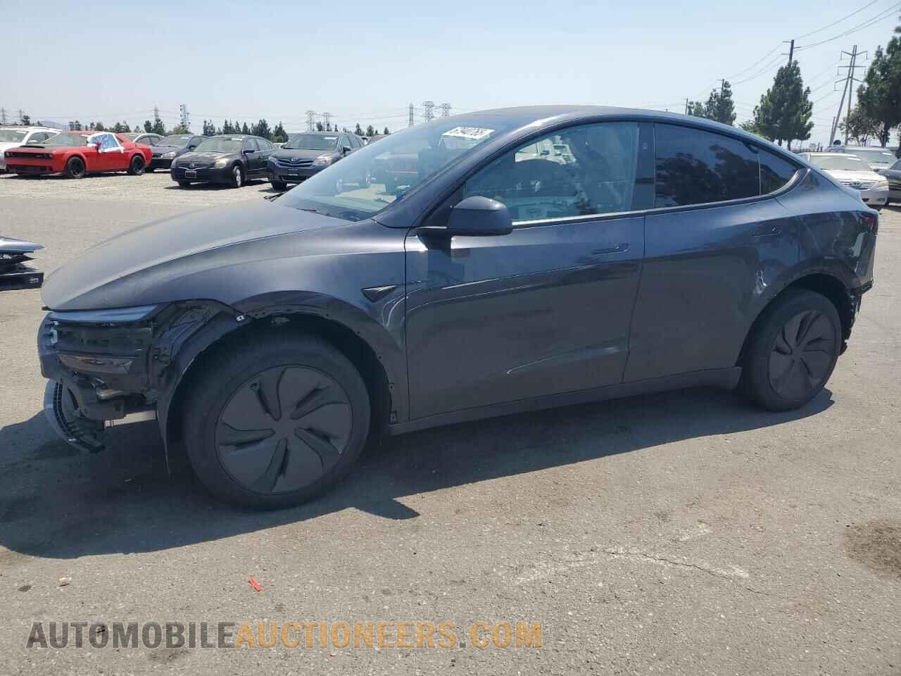 7SAYGDEE9TF325040 TESLA MODEL Y 2026