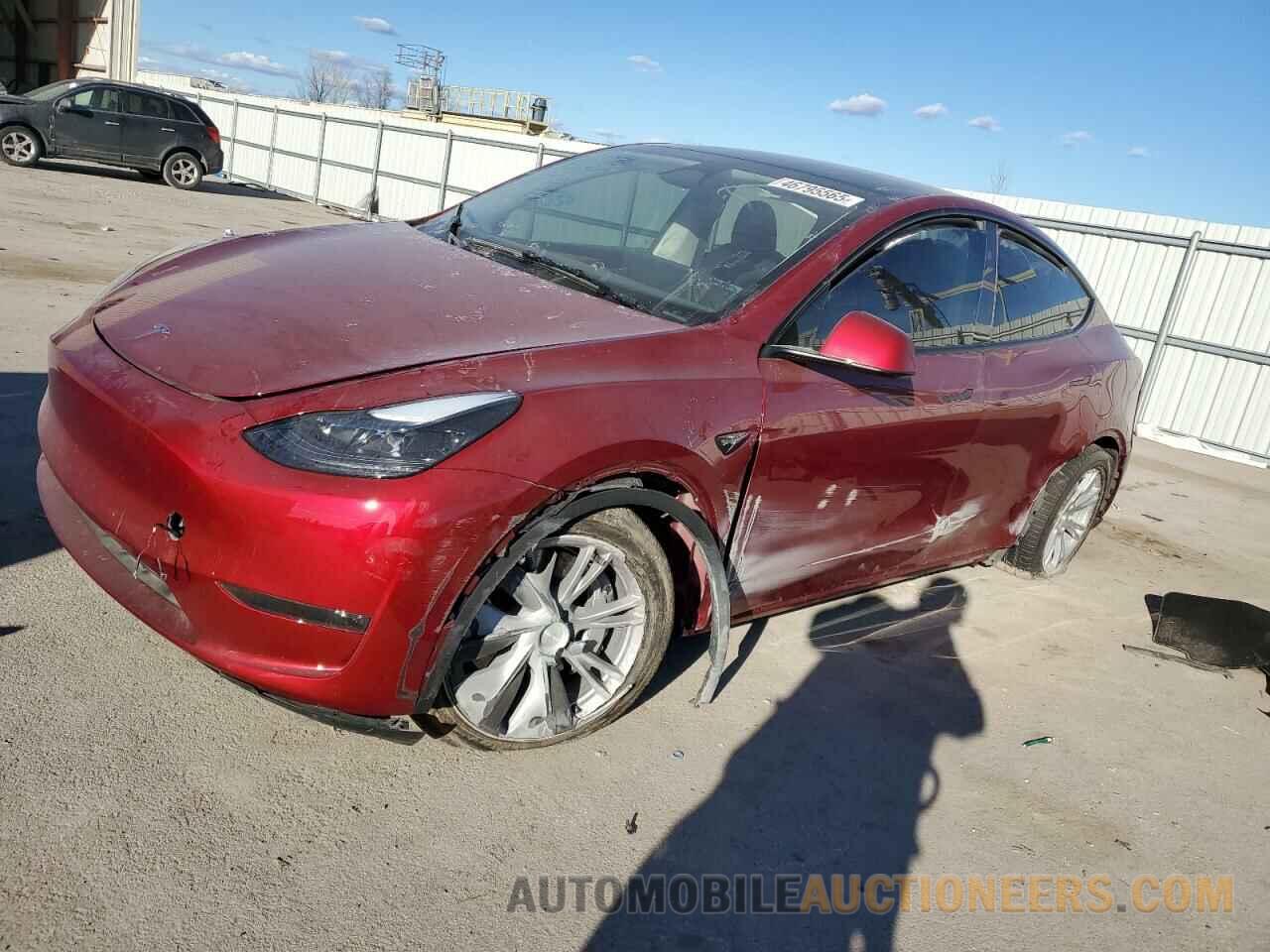 7SAYGDEEXRA247566 TESLA MODEL Y 2024