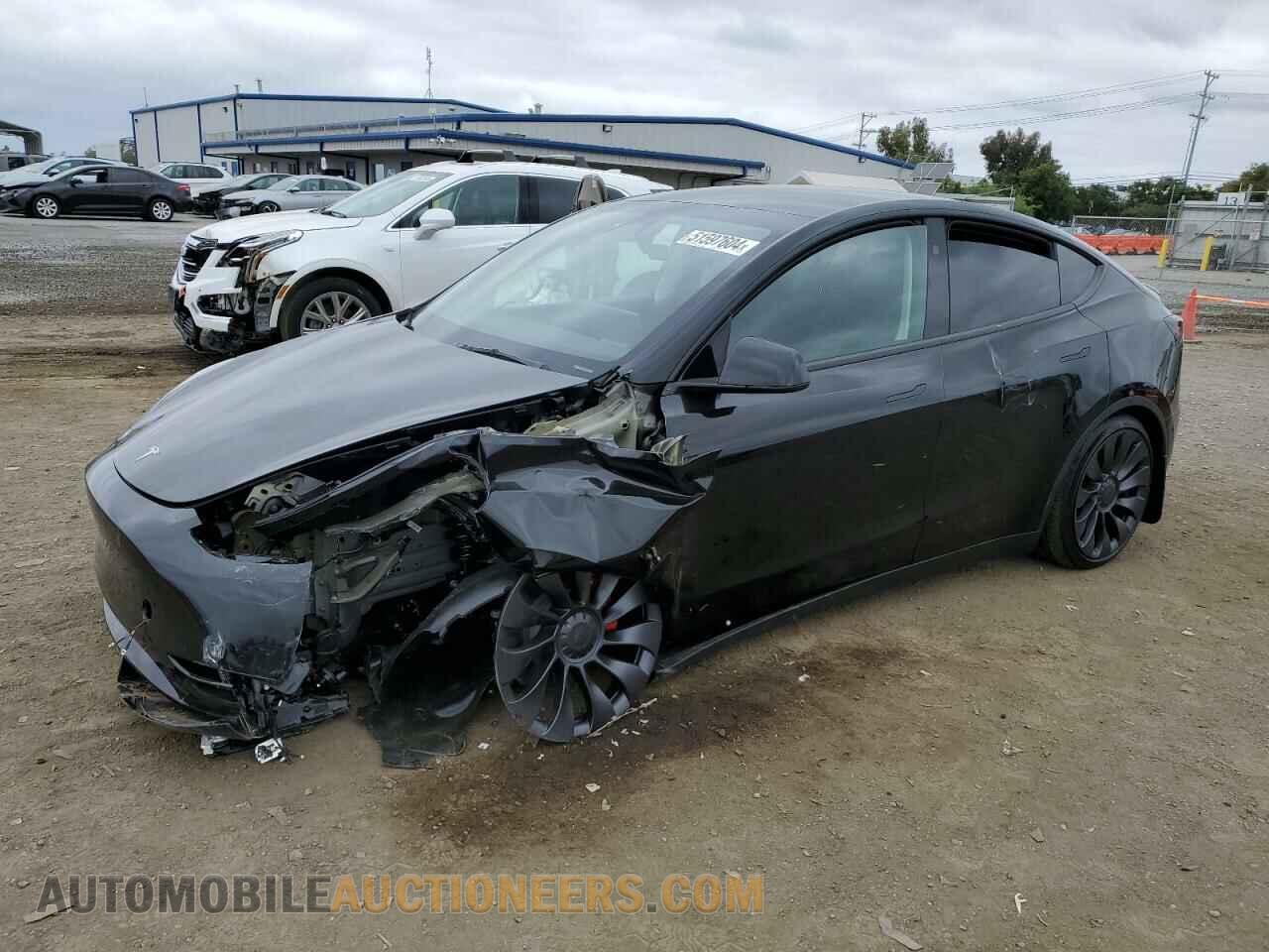 7SAYGDEF2RF059362 TESLA MODEL Y 2024