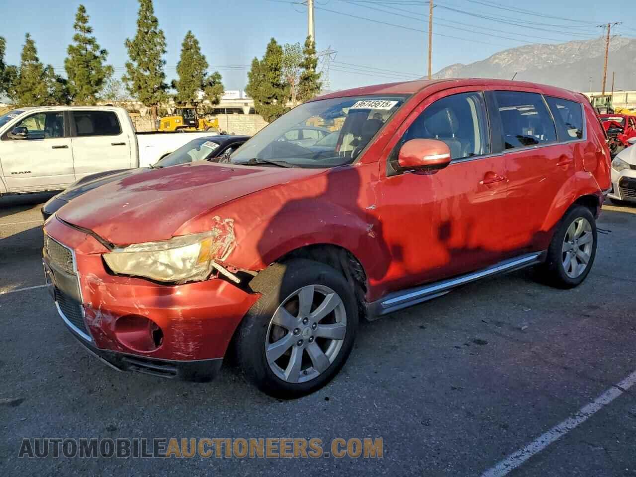 JA4JS4AX8CU014883 MITSUBISHI OUTLANDER 2012