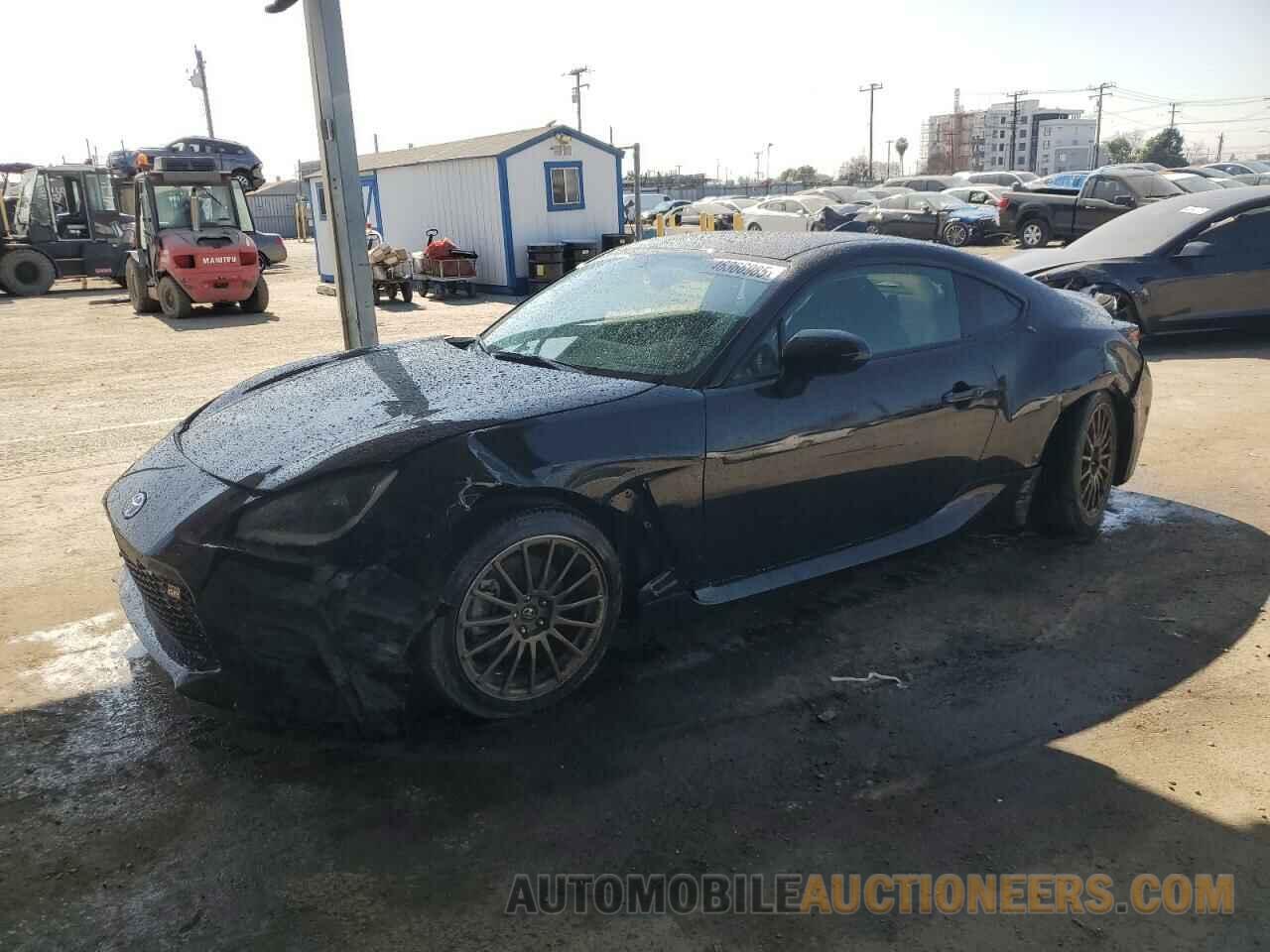 JF1ZNBC12P8764877 TOYOTA GR 86 2023