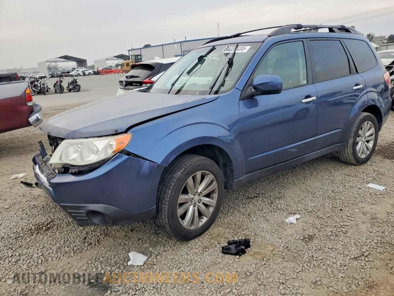 JF2SHADC6BG725755 SUBARU FORESTER 2011