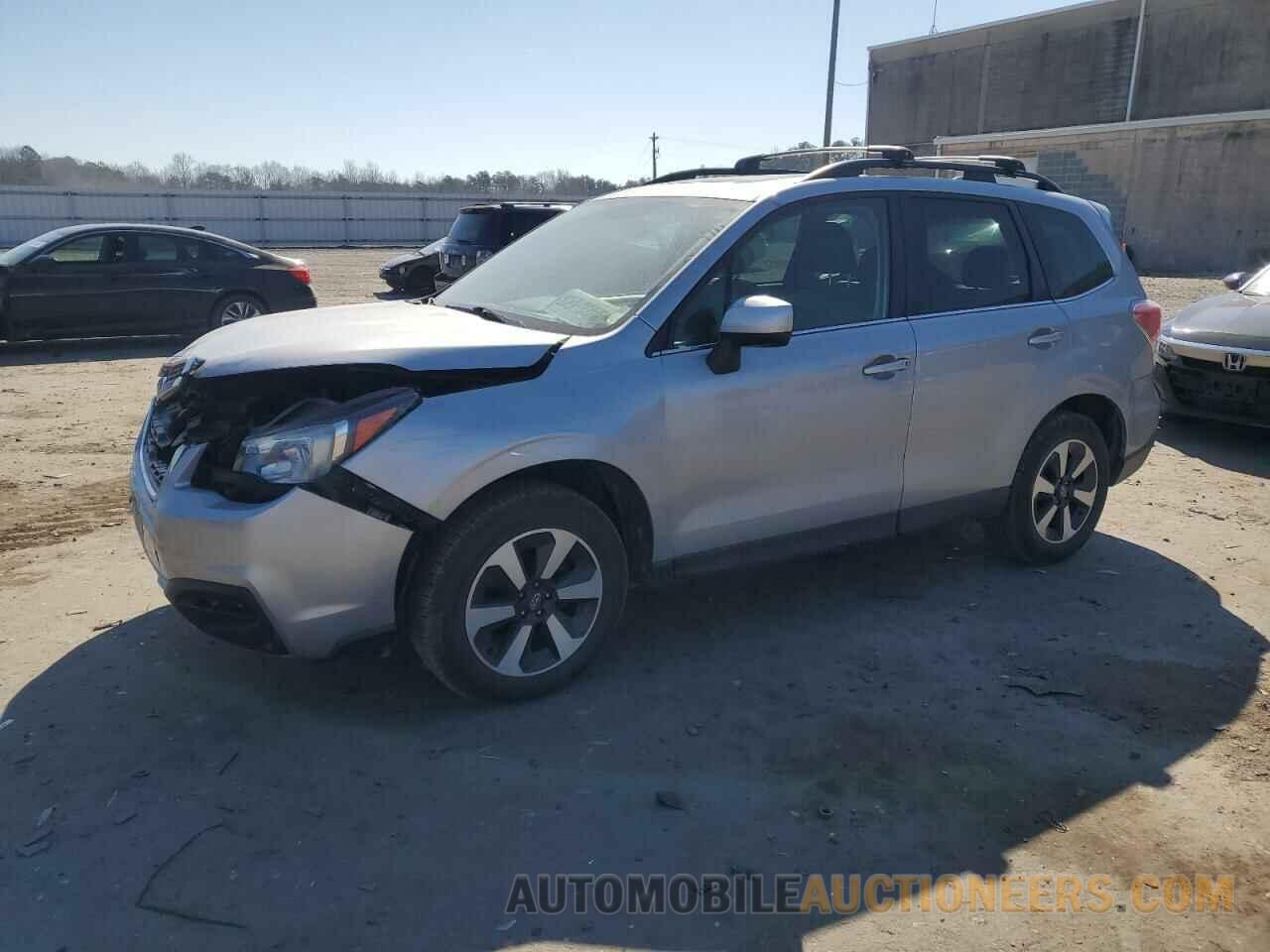 JF2SJAJC9JH564786 SUBARU FORESTER 2018
