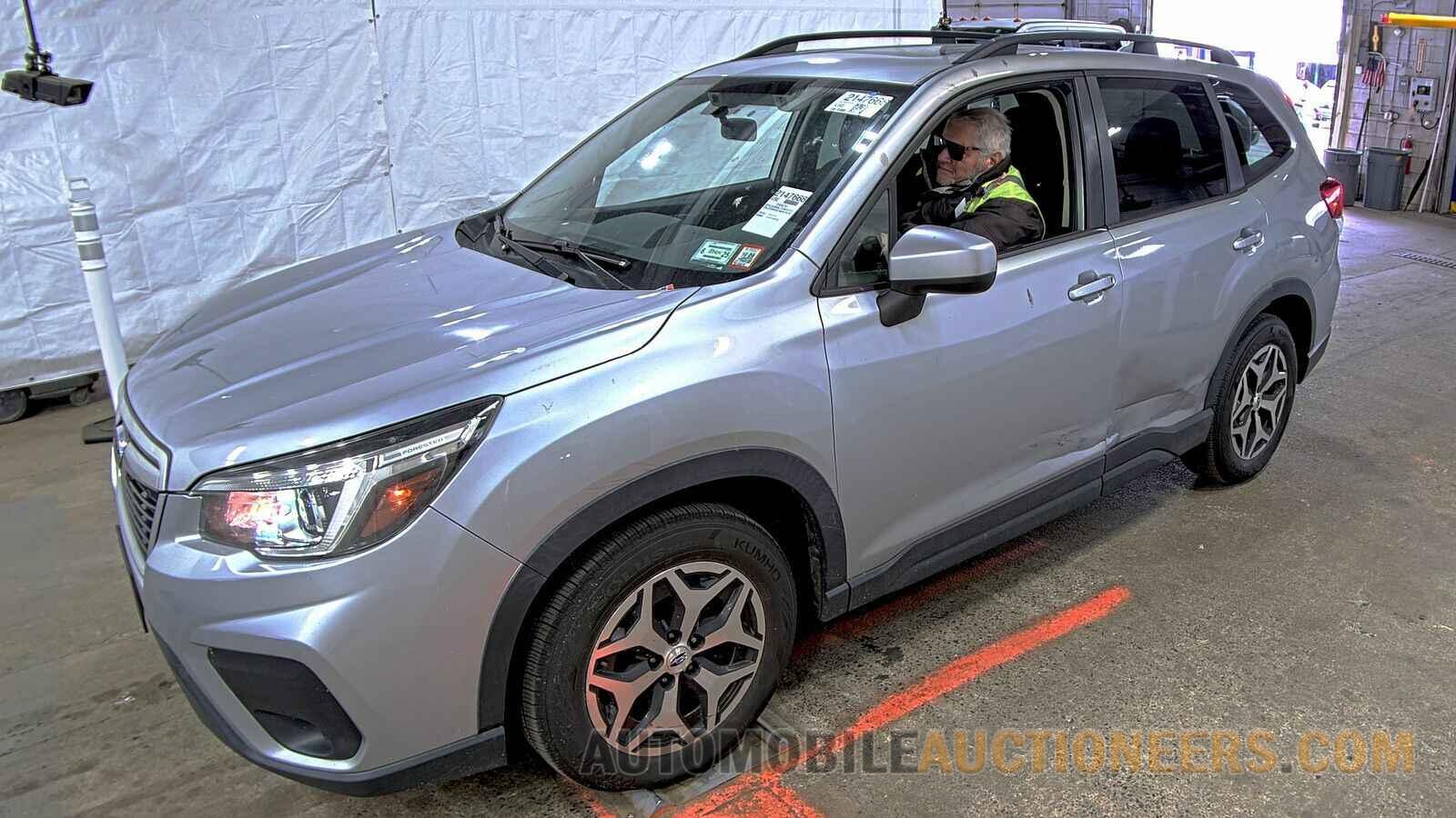 JF2SKAGC4KH475276 Subaru Forester 2019