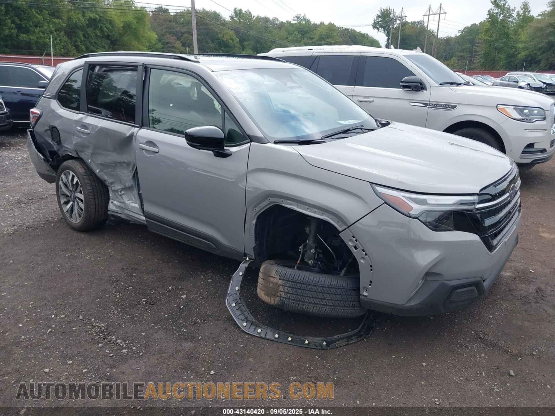 JF2SLDTC1SH449092 SUBARU FORESTER 2025