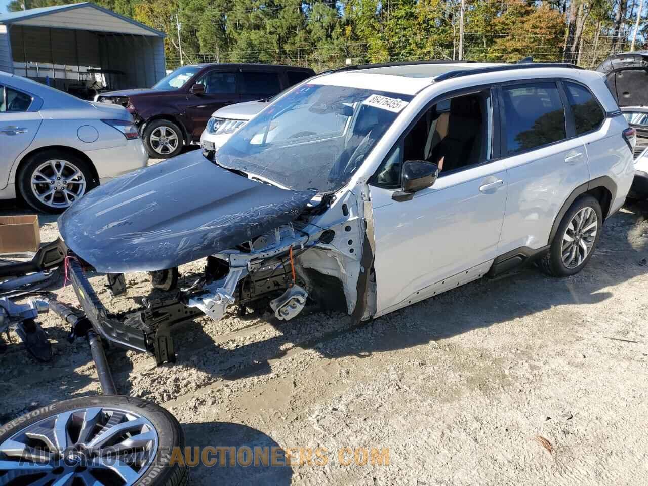 JF2SLDTC4SH467506 SUBARU FORESTER 2025