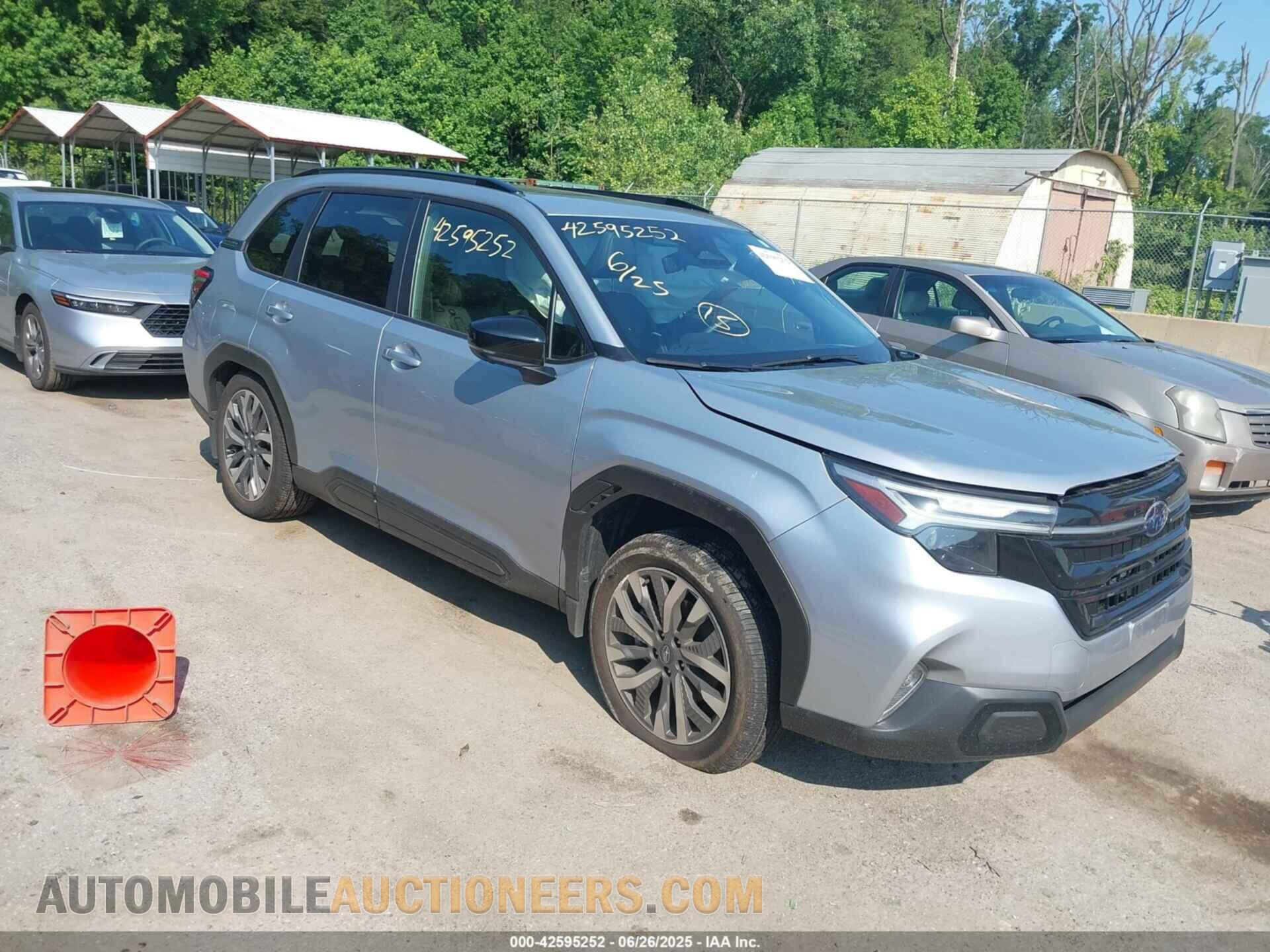JF2SLDTC8SH423511 SUBARU FORESTER 2025