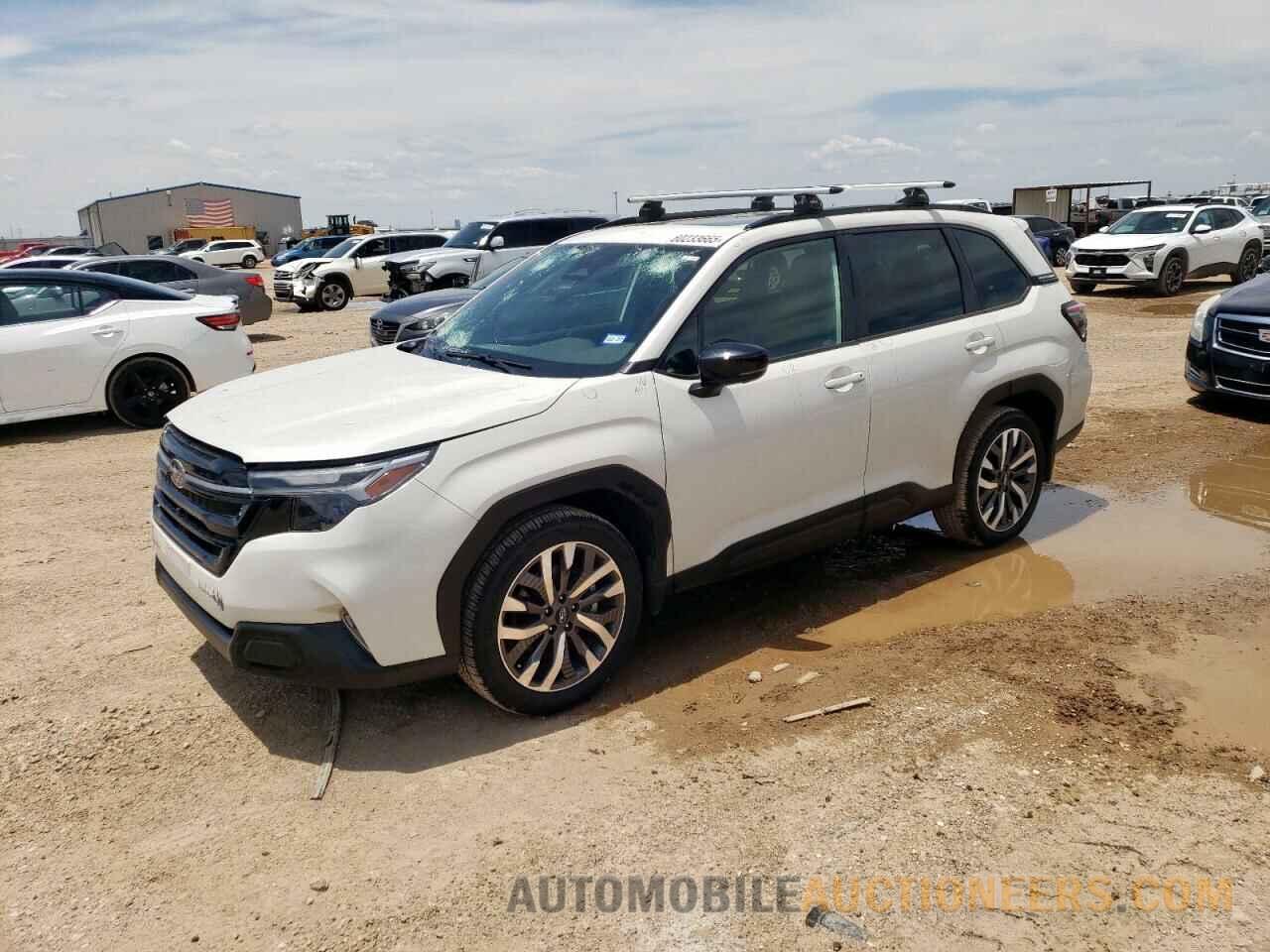 JF2SLDTC9SH511824 SUBARU FORESTER 2025
