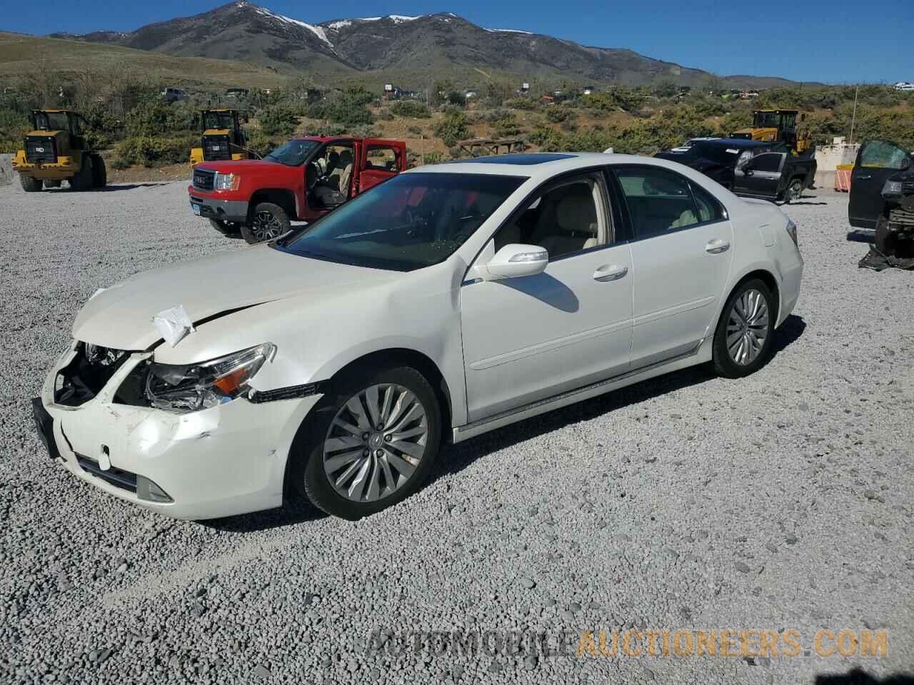 JH4KB2F63BC000276 ACURA RL 2011