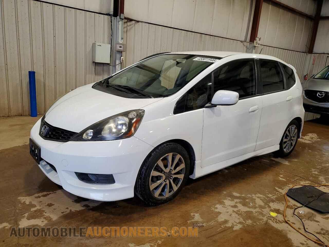 JHMGE8H59CS005235 HONDA FIT 2012