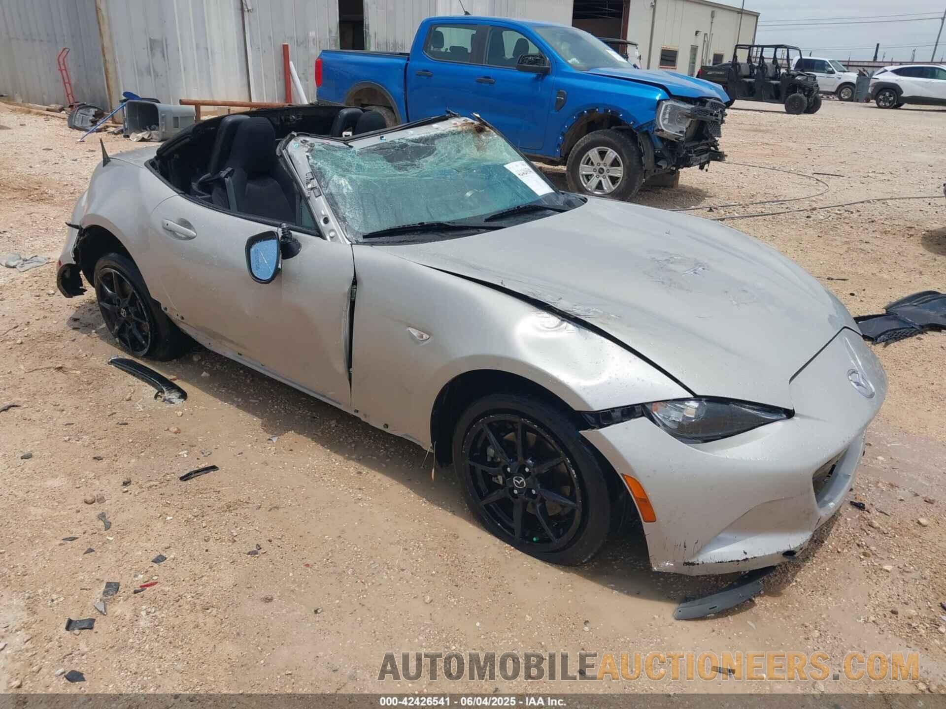 JM1NDAB77P0551899 MAZDA MX-5 MIATA 2023