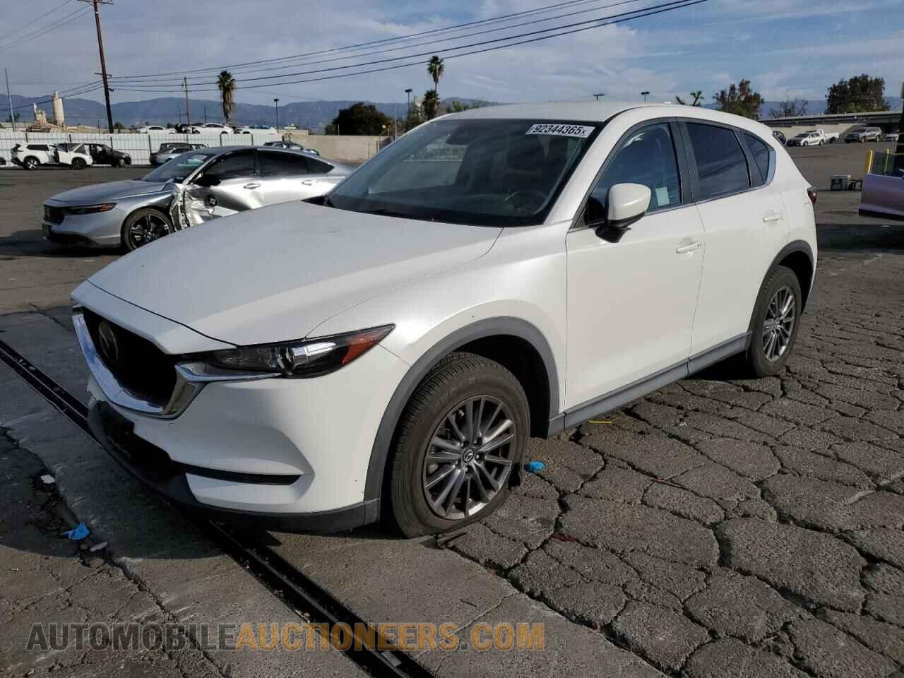 JM3KFACM1M0481742 MAZDA CX-5 2021